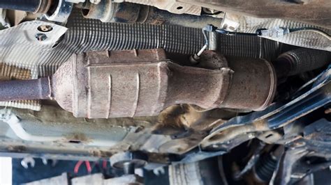 catalytic convertor replacement cost|catalytic converter average cost.